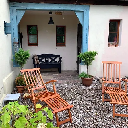 Holiday home Charmantes Kutscherhaus/charming Romantic Hideaway Liebenwalde