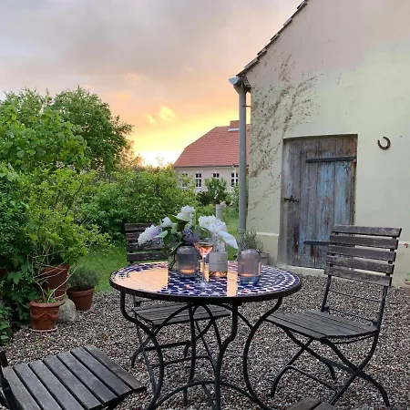 Holiday home Charmantes Kutscherhaus/charming Romantic Hideaway